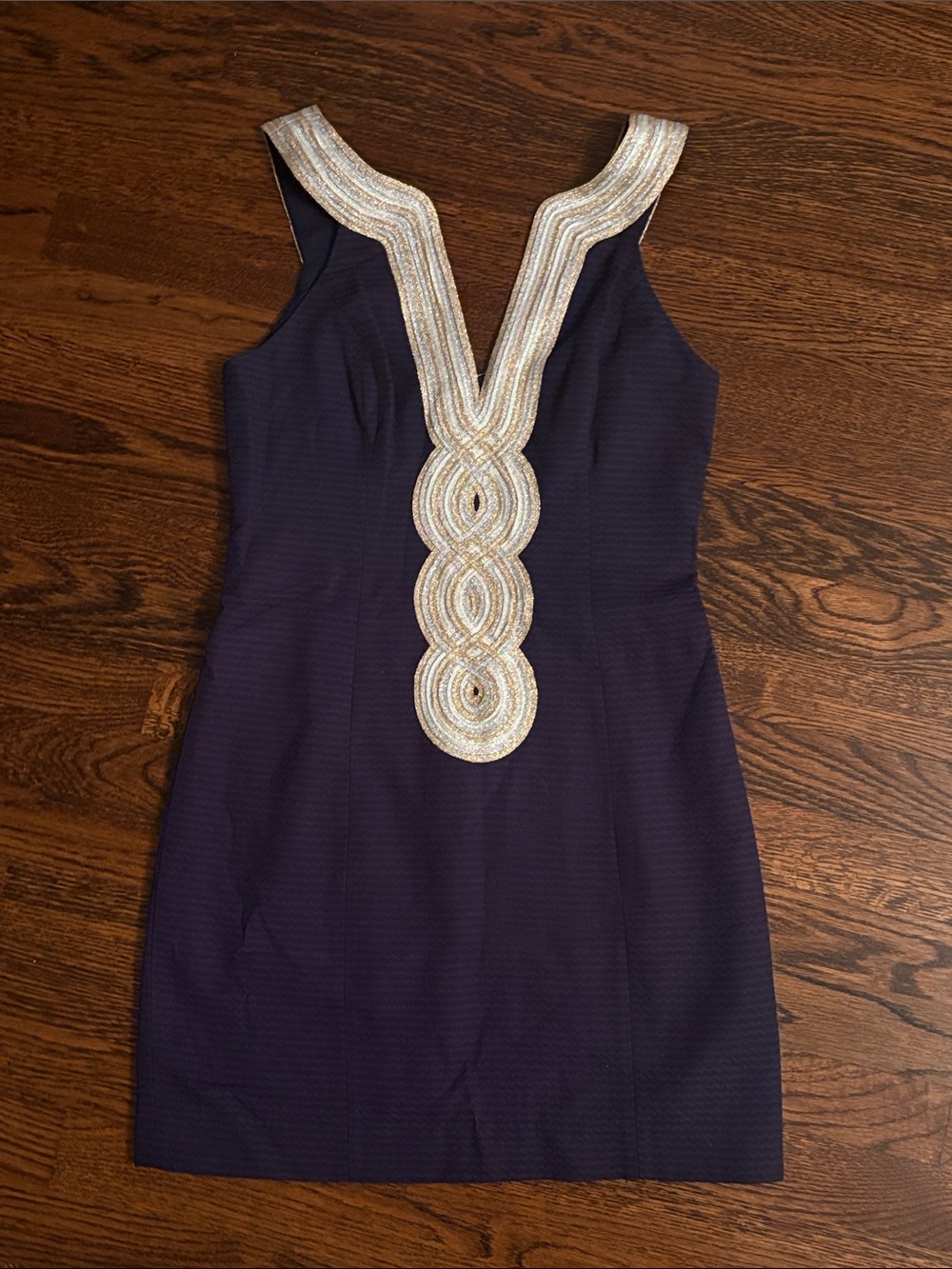 Lilly Pulitzer Valli Shift Navy Mini Dress with Gold Embellished V-Neck Size 0